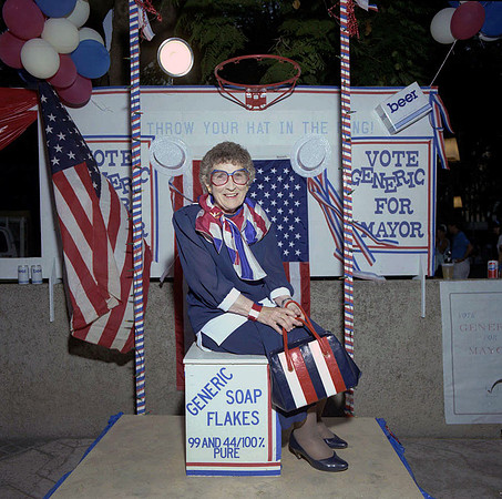 mayorsball89_901_1