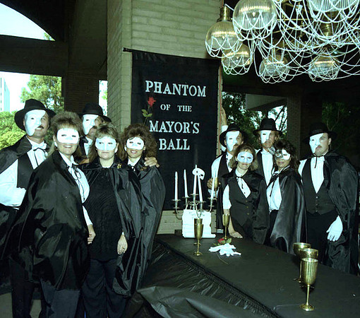 mayorsball90_876_3_3