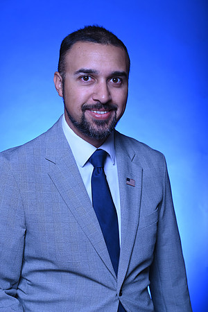 MJE_2544