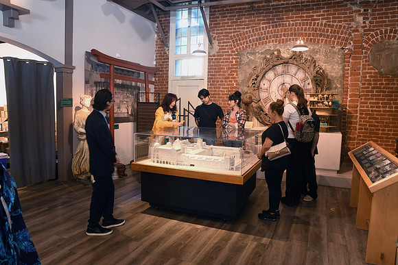 MJE_7373 copy