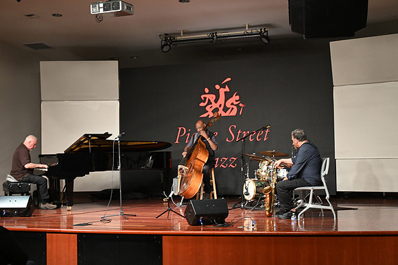 MJE_7511